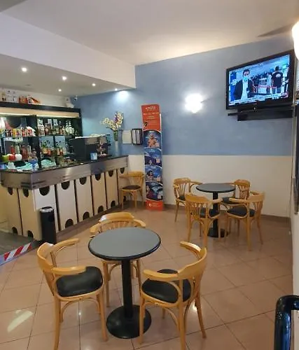 Vela Azzurra מלון 2*