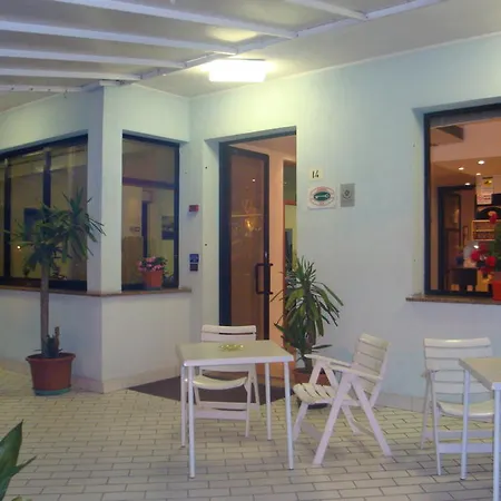 Vela Azzurra 2* Rímini