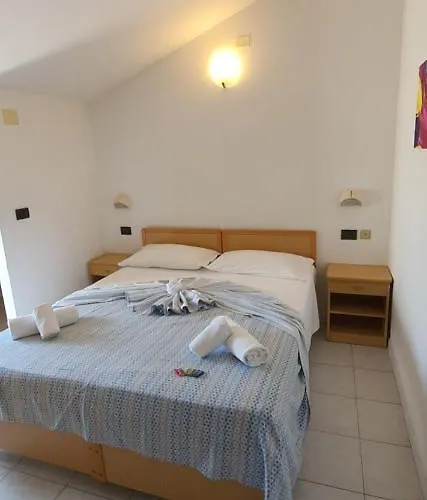 Hotel Vela Azzurra 2*