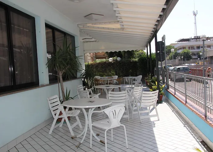 Vela Azzurra 酒店