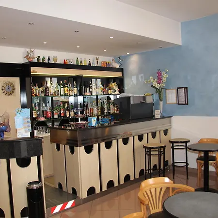 Hotel Vela Azzurra 2*