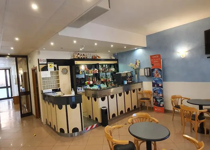 Vela Azzurra 酒店 2*